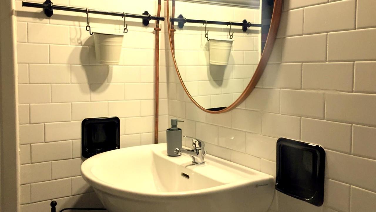 Domus Loulou Apartment La Spezia Bagian luar foto